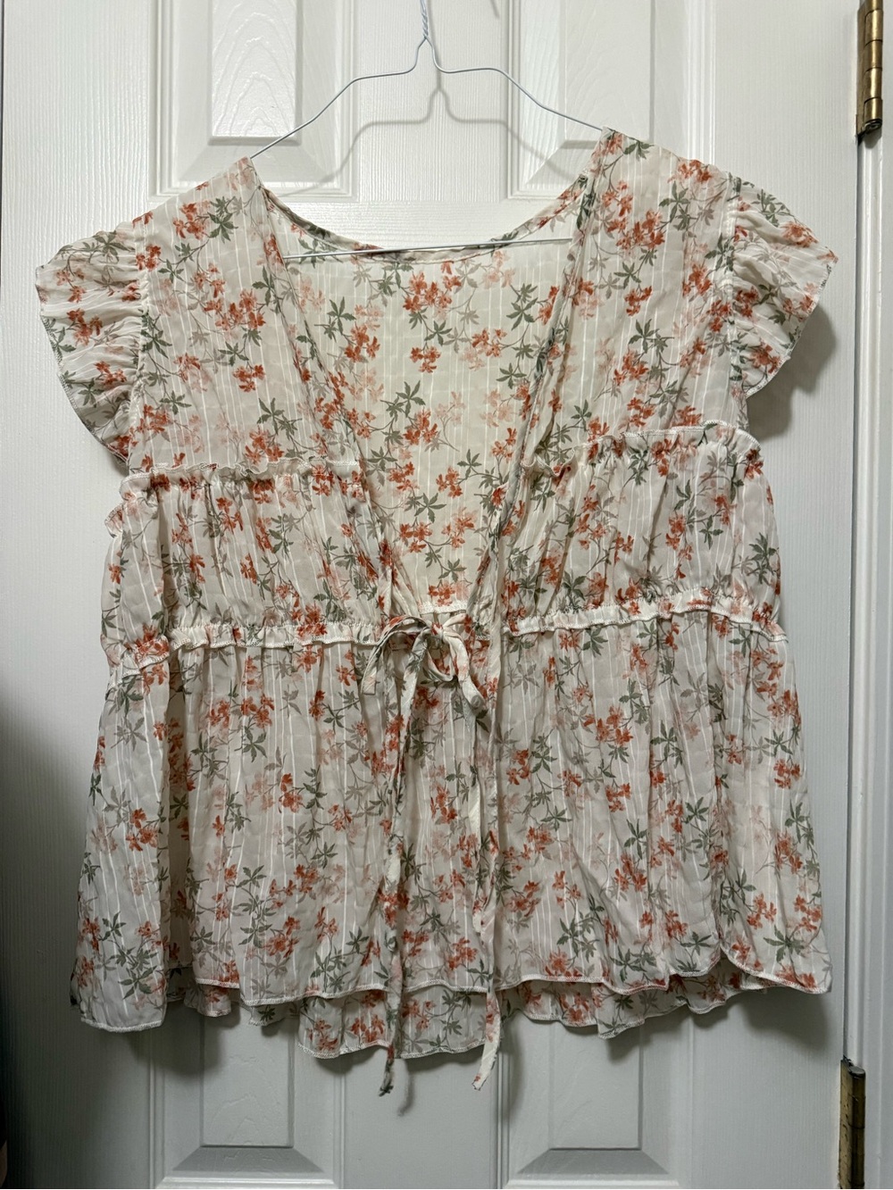 Lightweight Cream Floral Tie-Front Women's Top